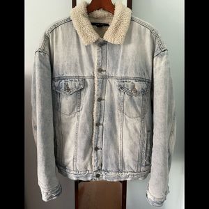 Men’s Ksubi Sherpa Light Blue Denim Jacket Size XL